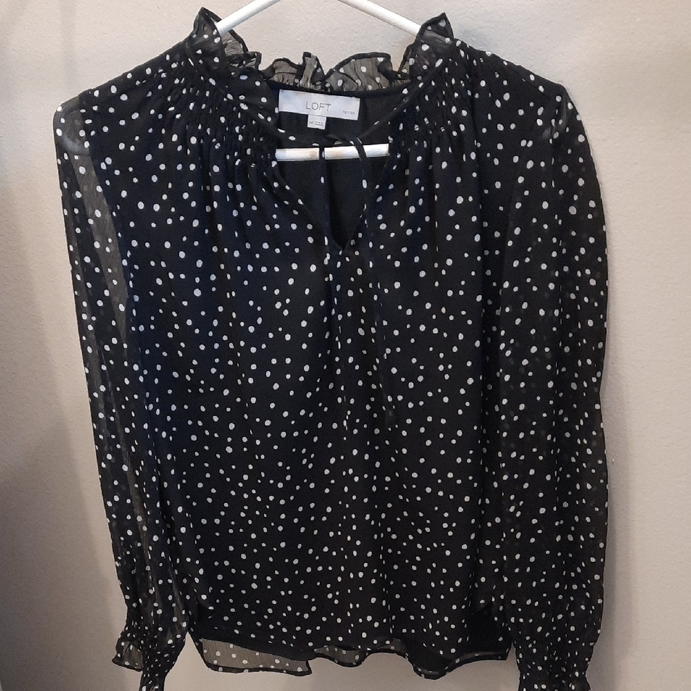 LOFT Black and White Ruffled Long Sleeve Blouse